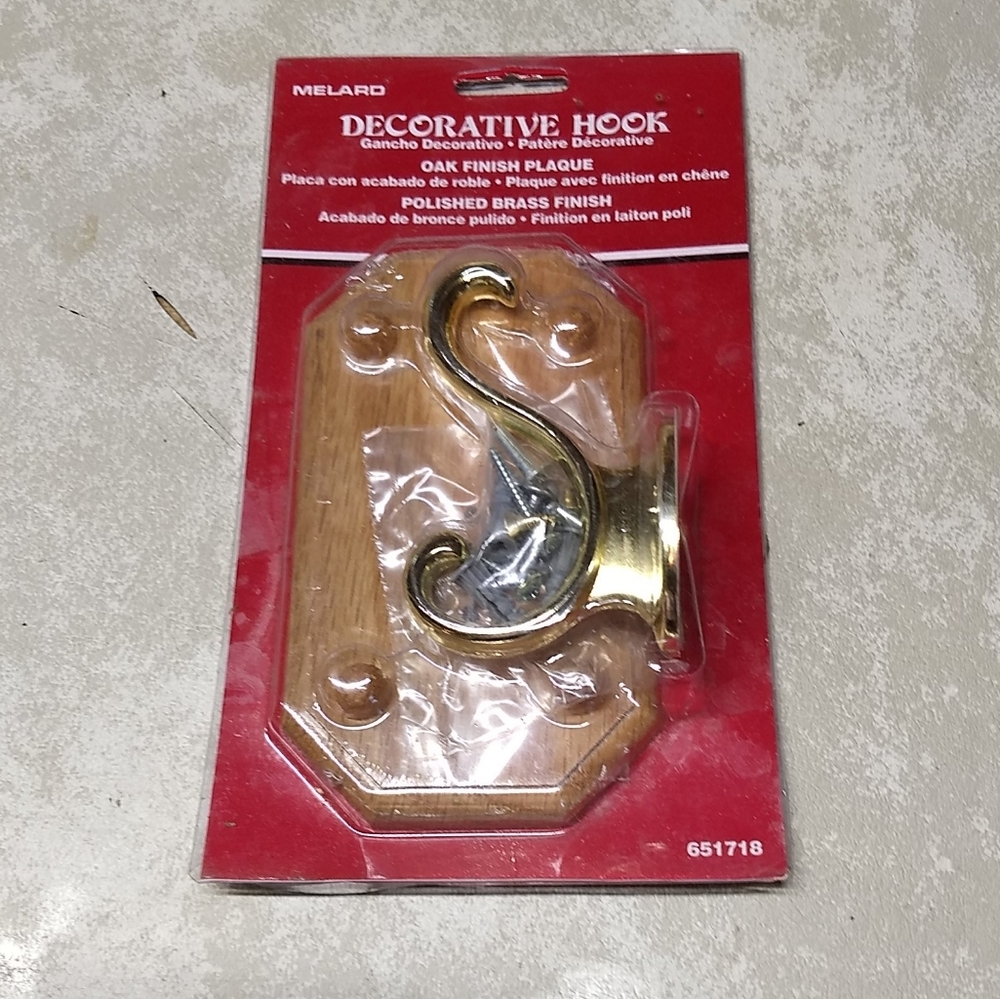 Melard Decorative Hook - Oak Plaque - Brass Finish Hook 3 1/2"w x 6"h
